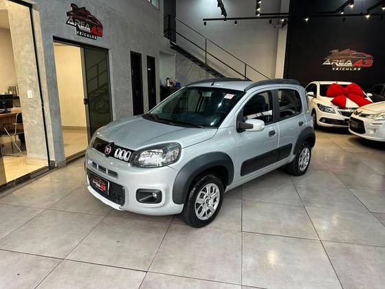 FIAT UNO 1.0 EVO WAY 8V FLEX 4P MANUAL FIAT UNO 1.0 EVO WAY 8V FLEX 4P MANUAL